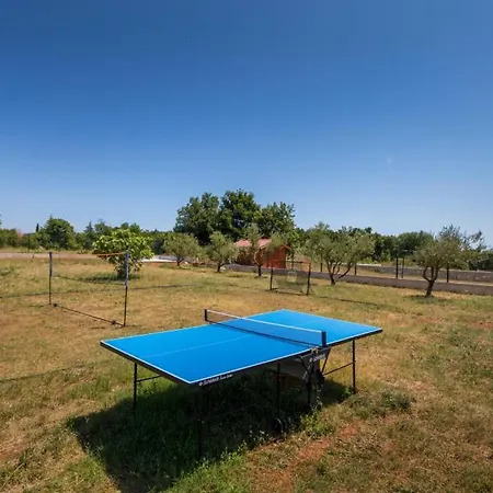 Viktoria By Guide * Krnica