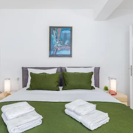 Viktoria By Guide * Krnica