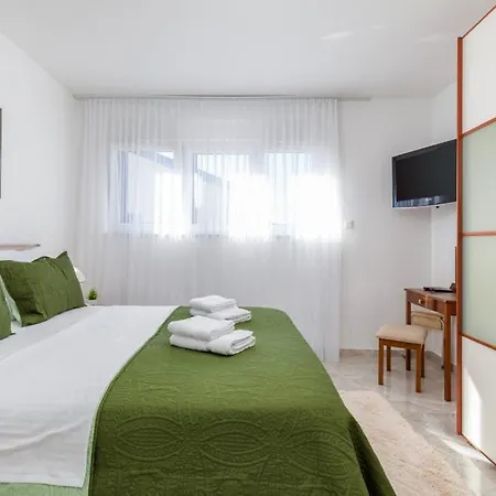 Viktoria By Guide Villa Krnica