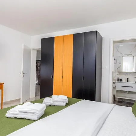 Villa Viktoria By Guide Krnica