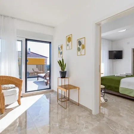 Viktoria By Guide * Krnica